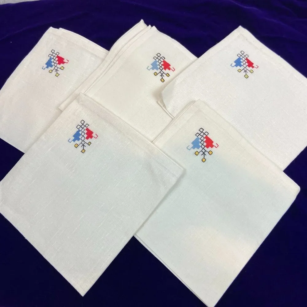 Vintage Embroidery Set 5 napkins serviette Linen